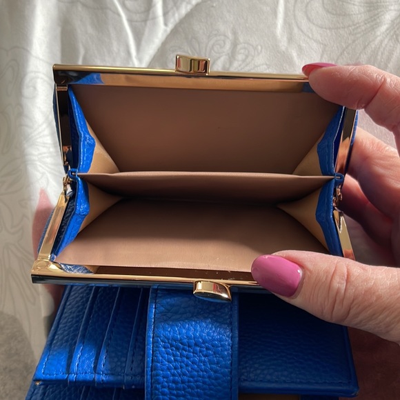 Wallet - Picture 6 of 6